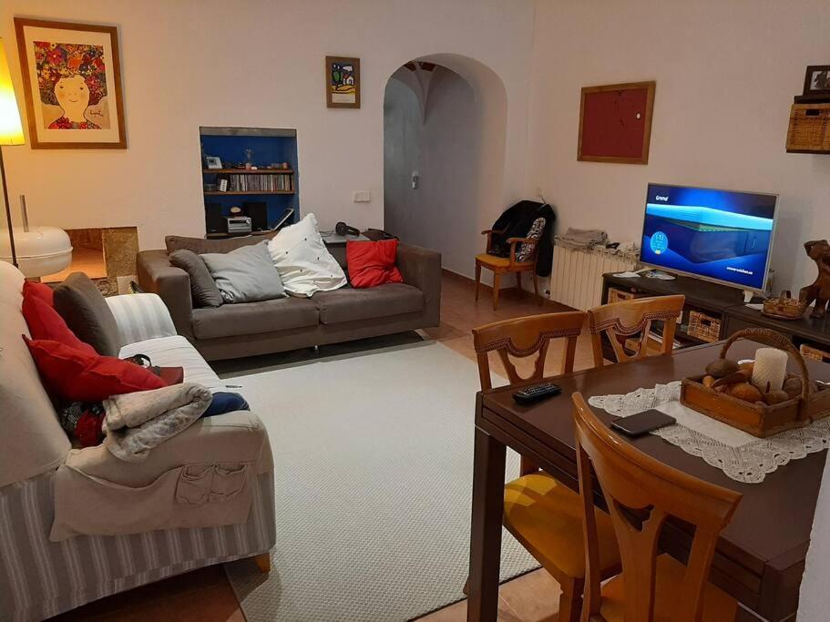 Preciosa Casa De 2 Pisos A 50 Metros De La Playa Villa Canet De Mar Eksteriør bilde