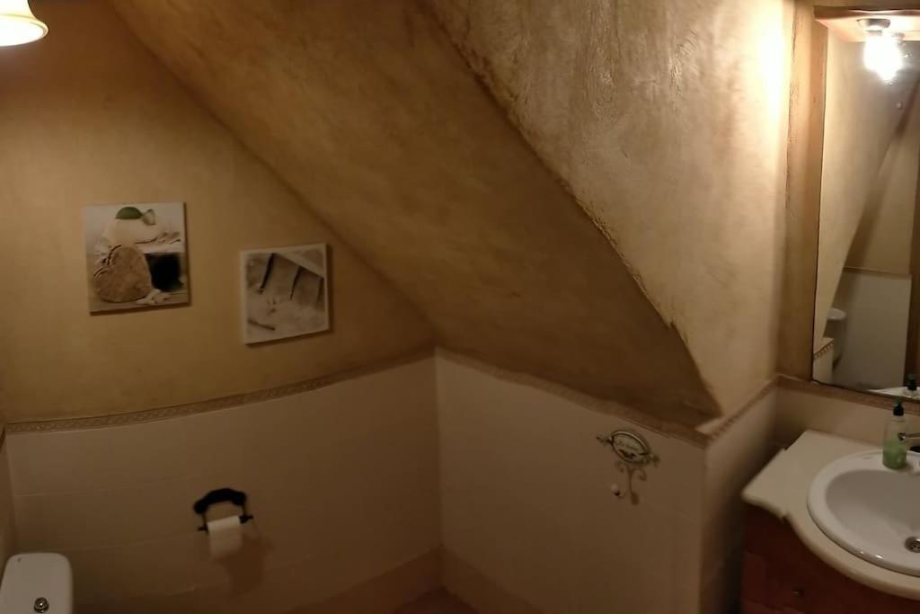 Preciosa Casa De 2 Pisos A 50 Metros De La Playa Villa Canet De Mar Eksteriør bilde